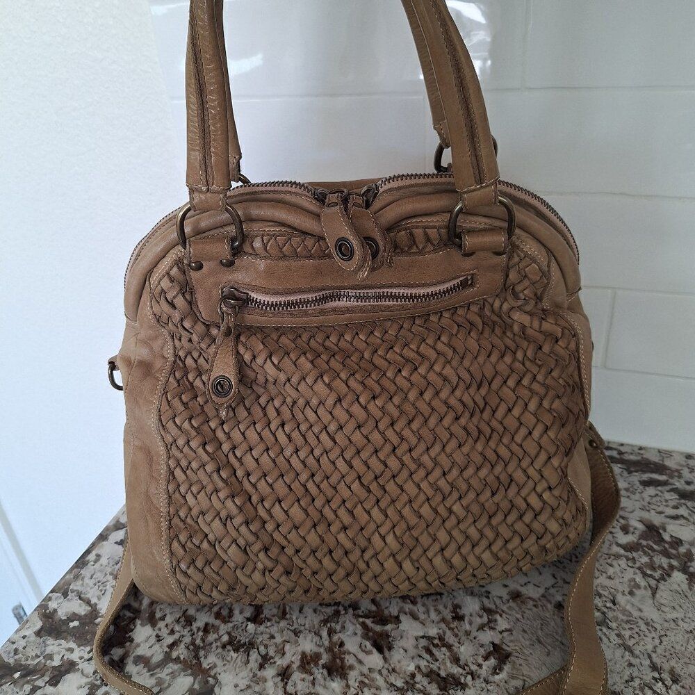 ERRELLEVENTIDUE Tan Soft Leather Hobo Bag